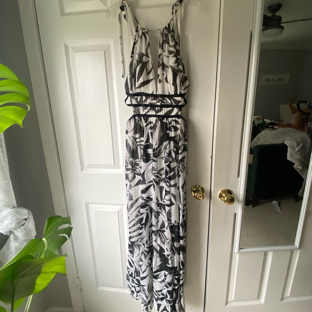 EXPRESS MAXI DRESS